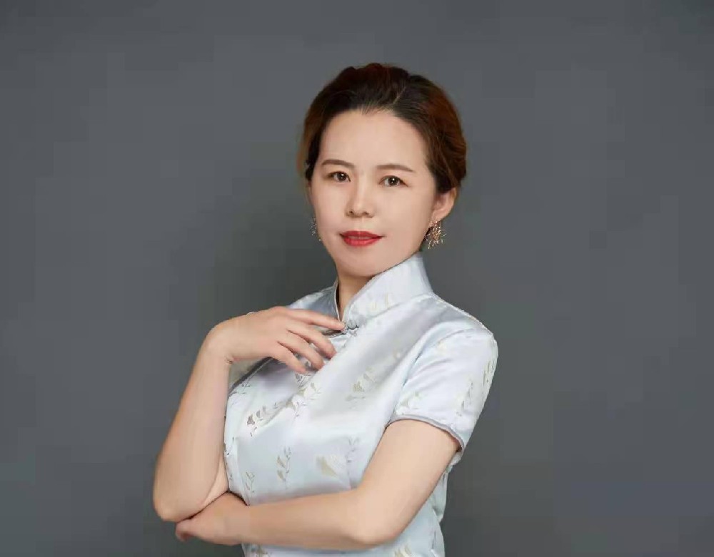 秘书长：张国莉