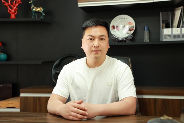 商会优秀会员：韩磊雨